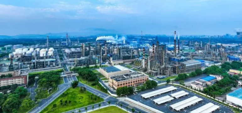 2025年短视频运营新趋势：海口本地商家如何借力同城流量突围